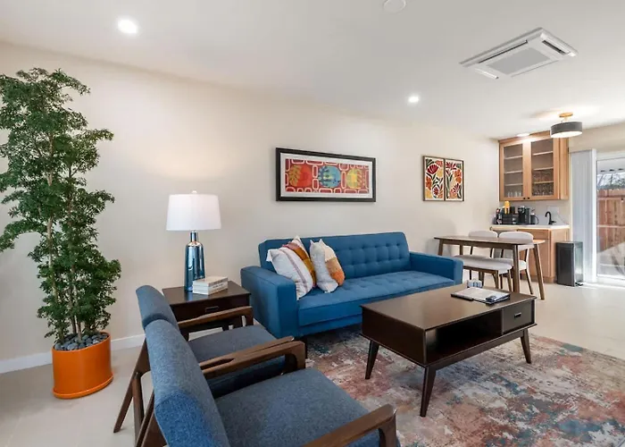 Urban Oasis - Just Remodeled