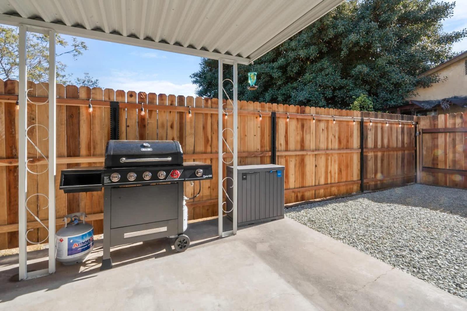 Urban Oasis - Just Remodeled *