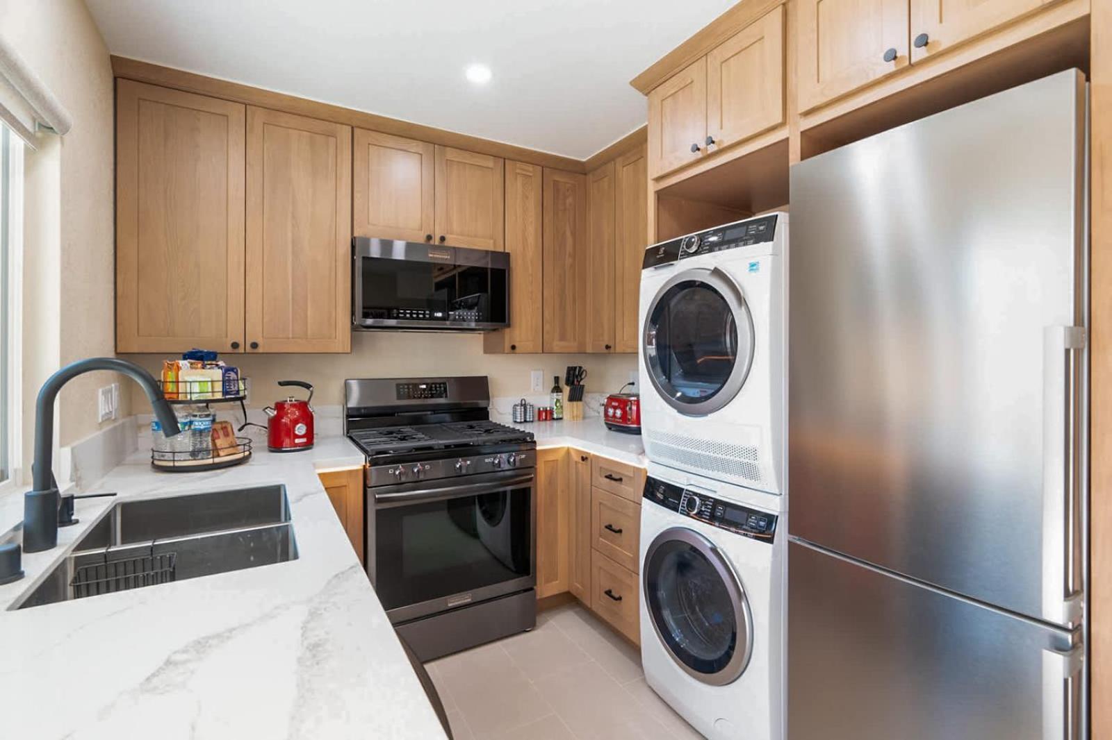 Urban Oasis - Just Remodeled San Diego